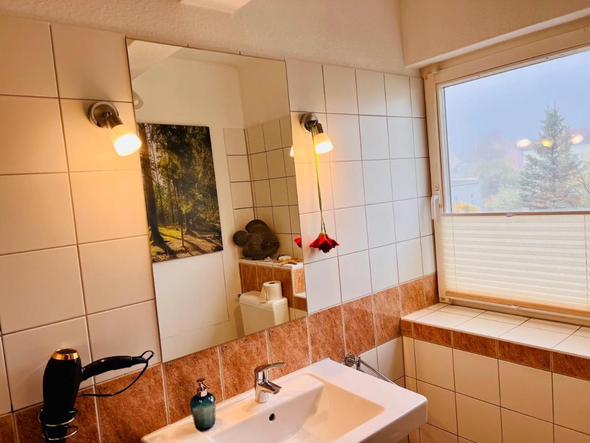 Kuschelige Helle Ferienwohnung Gotha Buitenkant foto